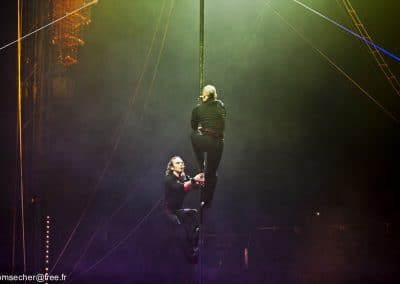 Antoine et Rocco au Festival mondial du cirque de demain. Mât chinois.